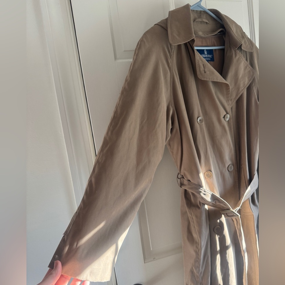London Fog Limited Edition Trench Coat Tan Size 10 Detachable Liner Hood - Picture 3 of 11